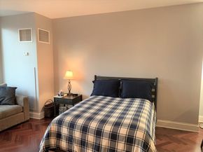 1 Charles St S 807, Boston MA 02116