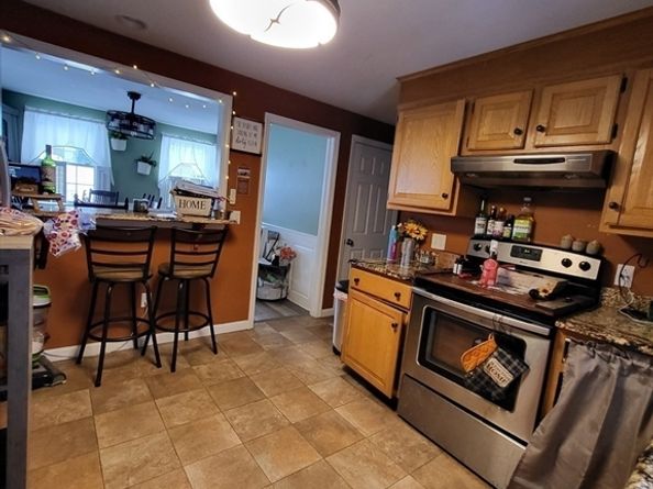 13 Ridge Rd, Southbridge MA 01550