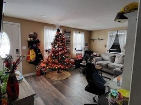 13 Ridge Rd, Southbridge MA 01550