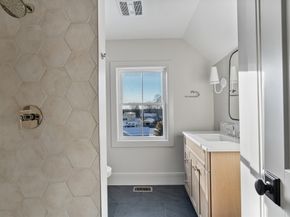 41 Charles Street, Natick MA 01760