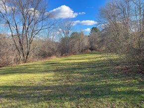 50 Cross St, Lakeville MA 02347