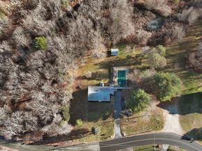 50 Cross St, Lakeville MA 02347