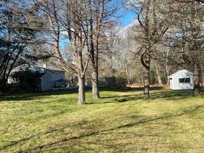 50 Cross St, Lakeville MA 02347