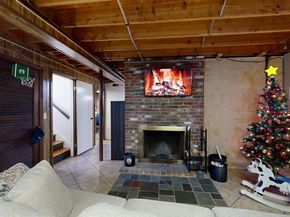 50 Cross St, Lakeville MA 02347