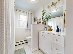 50 Cross St, Lakeville MA 02347