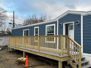 181 Boston Post Rd 64, Marlborough MA 01752