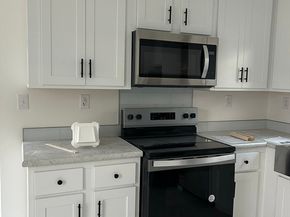 181 Boston Post Rd 64, Marlborough MA 01752