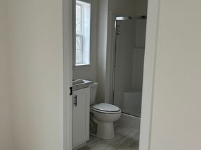 181 Boston Post Rd 64, Marlborough MA 01752