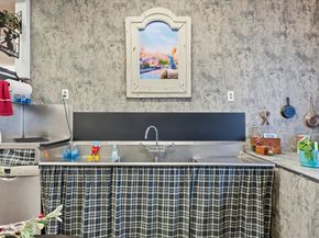 293 Pine St, Gardner MA 01440