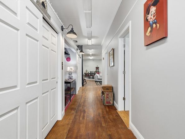 293 Pine St, Gardner MA 01440