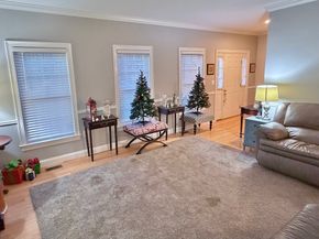 45 Meetinghouse Rd 45, Norfolk MA 02056