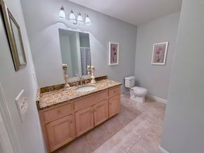 45 Meetinghouse Rd 45, Norfolk MA 02056