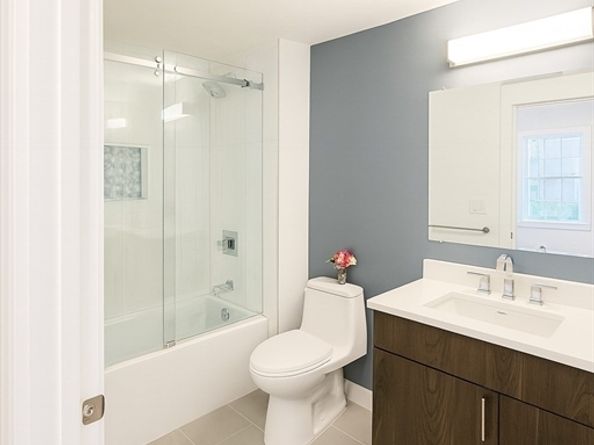 98 Prescott St 1C, Boston MA 02128