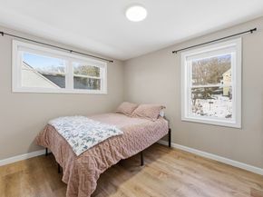 160 Cottage St, Athol MA 01331