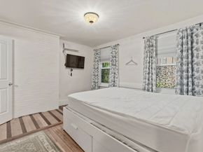 21 E Concord, Boston MA 02118