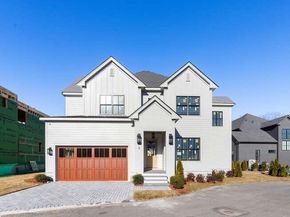 8 Common Court, Lexington MA 02421