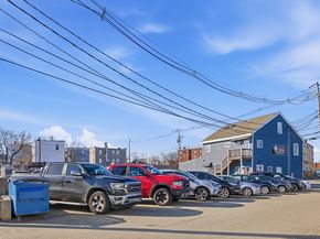 98 Foster St, Peabody MA 01960