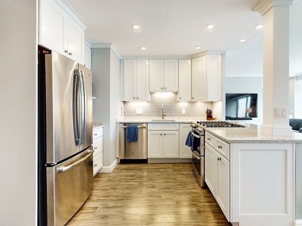 65 E India Row 24H, Boston MA 02110