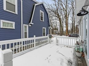 37 Wallis Park, Lunenburg MA 01462