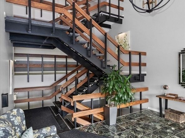 1202 Greendale Ave 133, Needham MA 02492