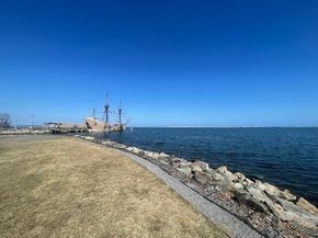 76 Court St 7, Plymouth MA 02360