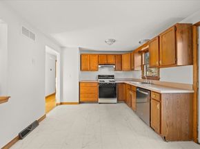 37 Annawon Dr, Halifax MA 02338