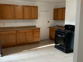 27 Jenkins St, Boston MA 02127