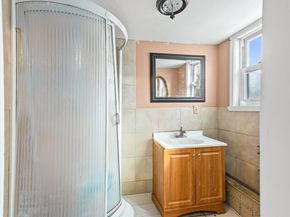 97 Huntington St, Brockton MA 02301