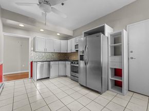 509 Pleasant St 14, Melrose MA 02176