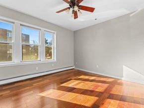 509 Pleasant St 14, Melrose MA 02176