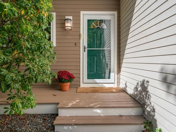 160 Pine Street 12, Newton MA 02466