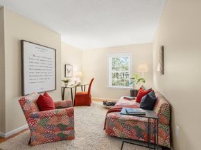 160 Pine Street 12, Newton MA 02466