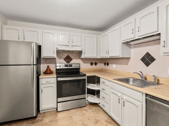 286 Fenno St 4, Revere MA 02151