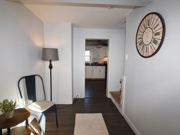 25 Hillside Ave, Middleboro MA 02346