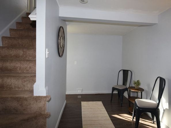 25 Hillside Ave, Middleboro MA 02346