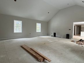 15 Pine St, Westminster MA 01473