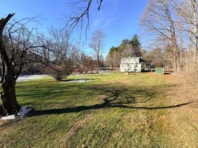 192 Concord Rd, Lincoln MA 01773