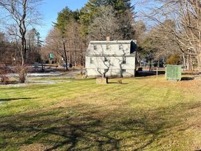 192 Concord Rd, Lincoln MA 01773