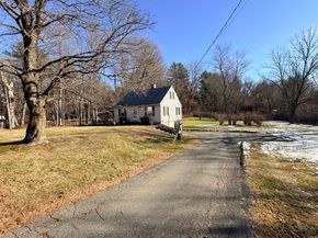 192 Concord Rd, Lincoln MA 01773