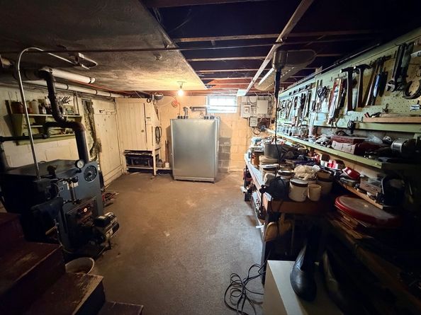 192 Concord Rd, Lincoln MA 01773