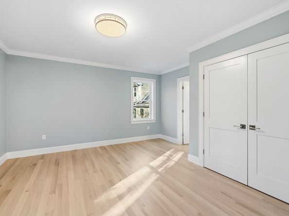 4 Aerial Street, Lexington MA 02421