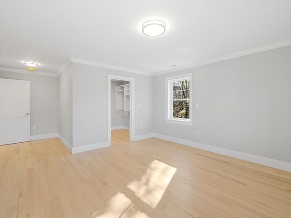 4 Aerial Street, Lexington MA 02421