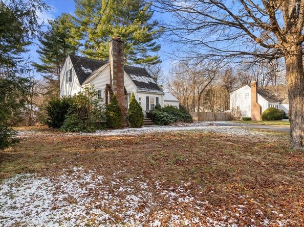 43 Oriole Road, Westwood MA 02090