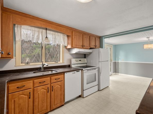 43 Oriole Road, Westwood MA 02090