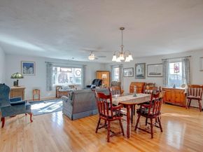 19 Datewood St, Wareham MA 02571