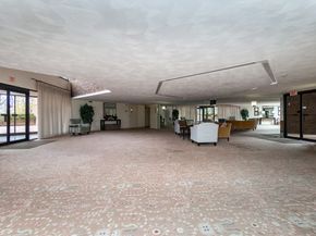 404 Paradise Rd 1T, Swampscott MA 01907