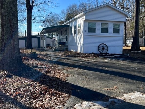 6 Stagecoach Drive, Brookfield MA 01506