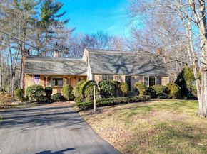21 Strawberry Ln, Whitman MA 02382