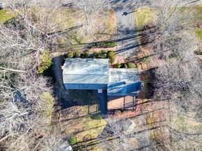 21 Strawberry Ln, Whitman MA 02382