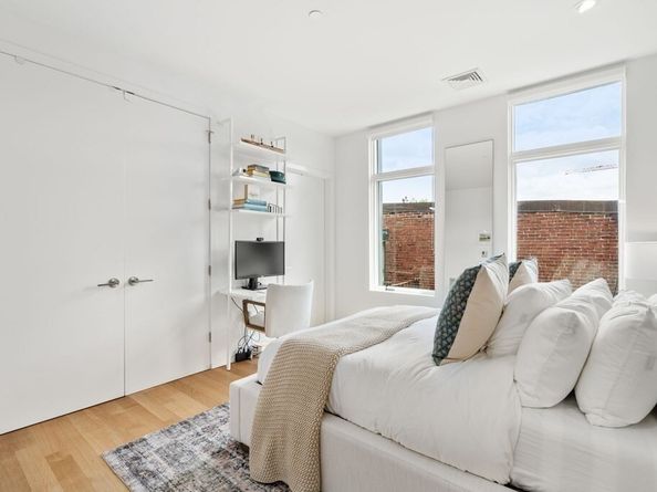 7 E. Springfield 5B, Boston MA 02118